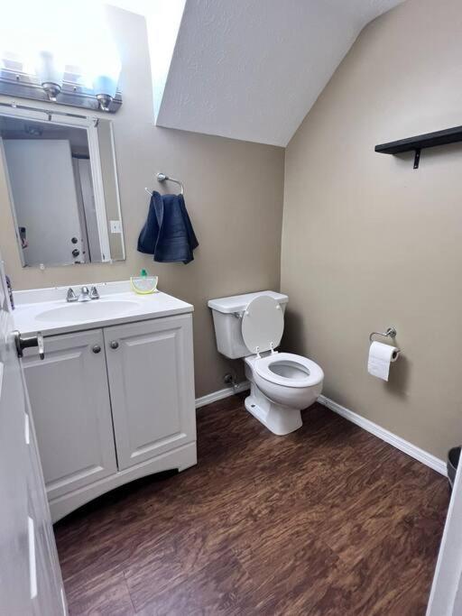 Apartamento The Cozy Townhouse Wpafb & Wsu Fairborn Exterior foto